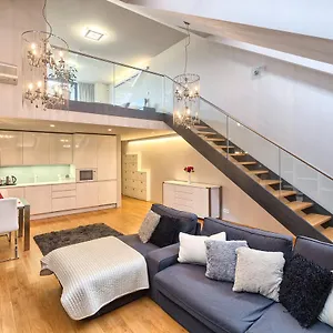 Apartahotel Karlin By Tkc, Praga